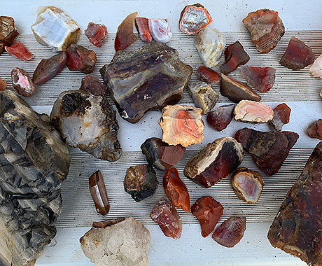 Agate Hunting Cairns