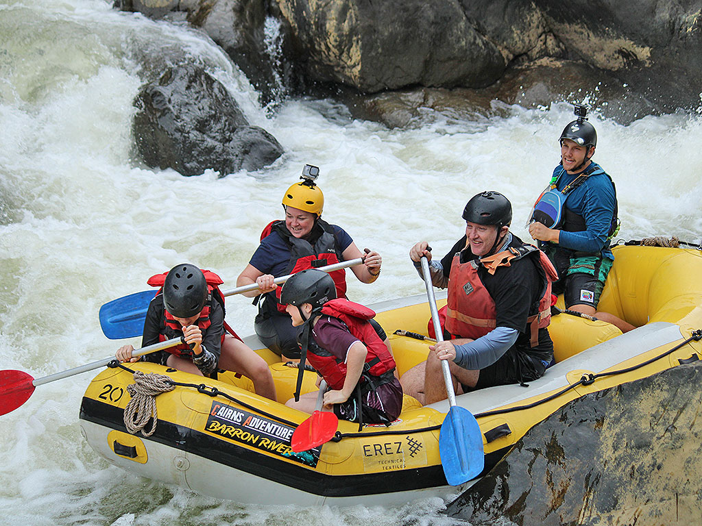 Barron River Rafting - Paddle