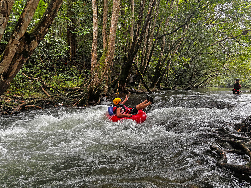 Cairns River Tubing Review - Fun