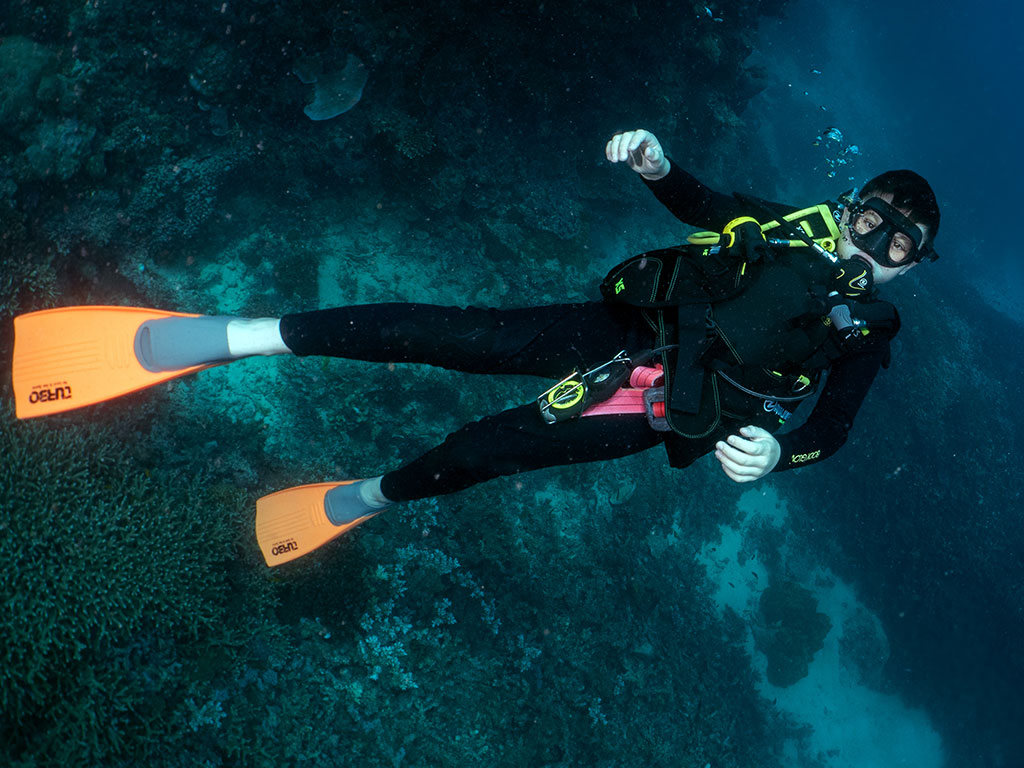 Ehan Diving