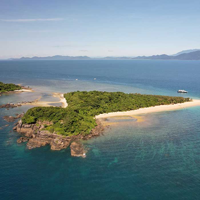 Frankland Islands Tour - Normanty