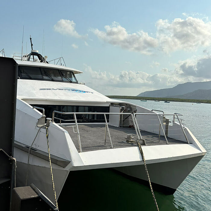 Silverswift Tour - Boat