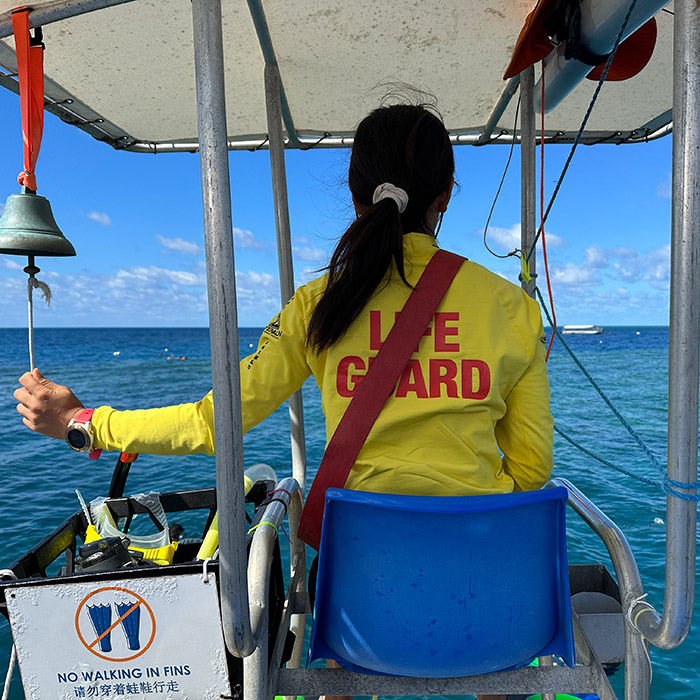 Sunlover Cruises Tour - Lifegaurd