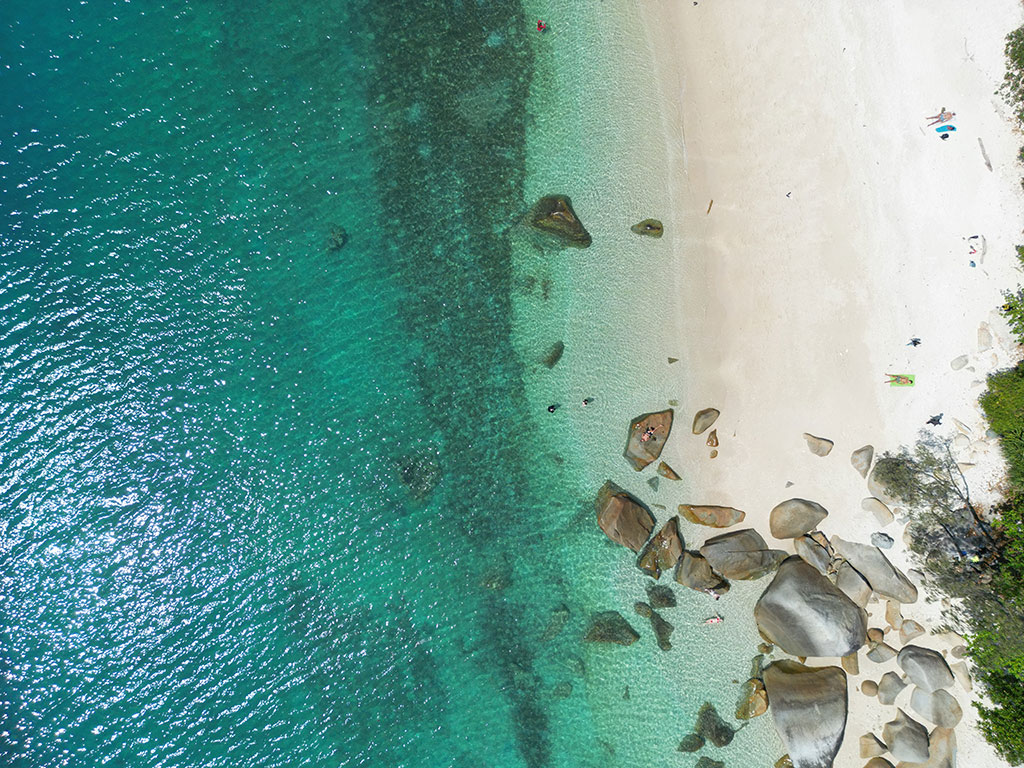 Sunlover  Reef & Fitzroy - Drone