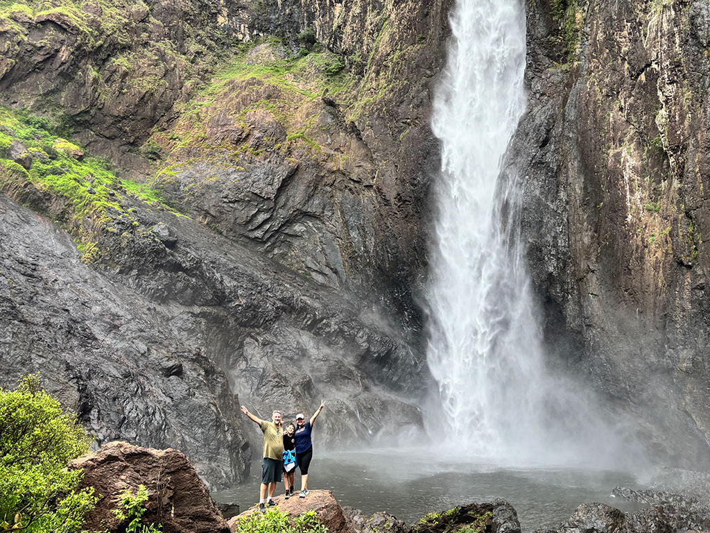 Wallaman Falls - Family